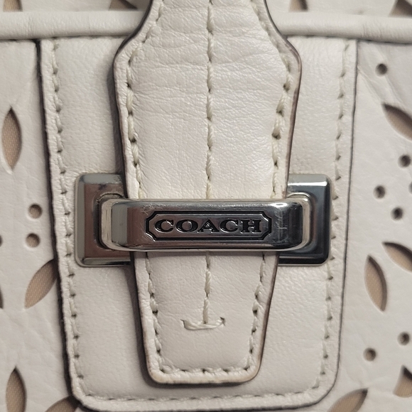 Coach Taylor Laser Cut Eyelet Leather Bag - Picture 17 of 17